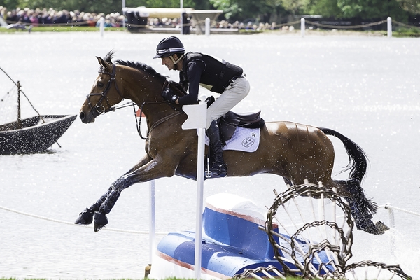 NZL-Sir Mark Todd (LEONIDAS II) INTERIM-9TH: CROSS COUNTRY: 2015 GBR-Mitsubishi Motors Badminton Horse Trial CCI4* (Saturday 9 May) CREDIT: Libby Law COPYRIGHT: LIBBY LAW PHOTOGRAPHY