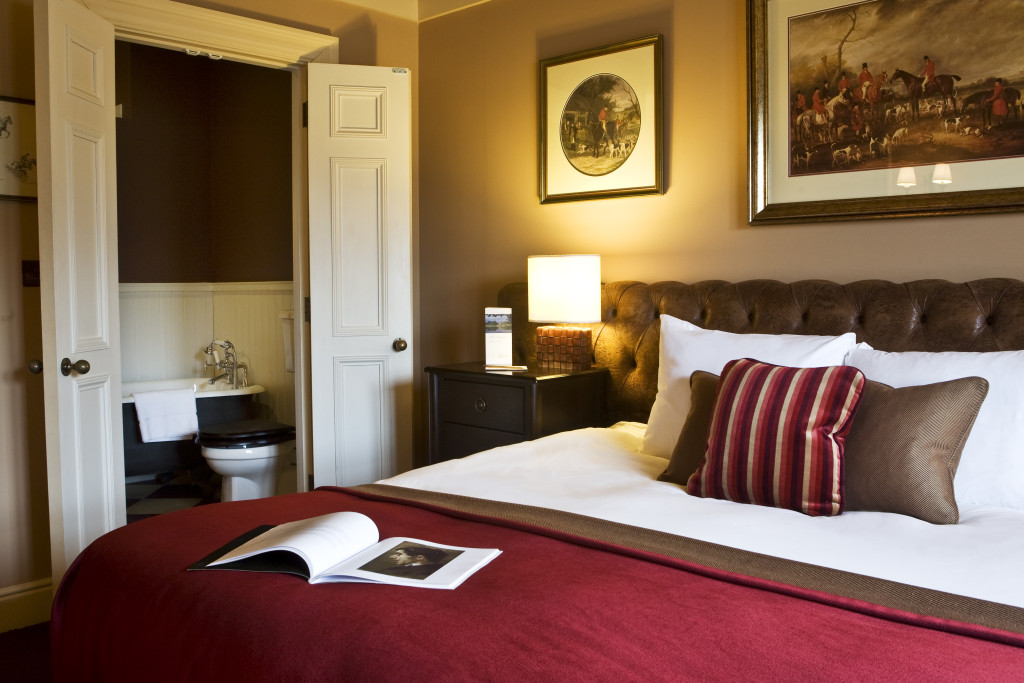 The beautifully appointed Lodge bedroom and bathroom