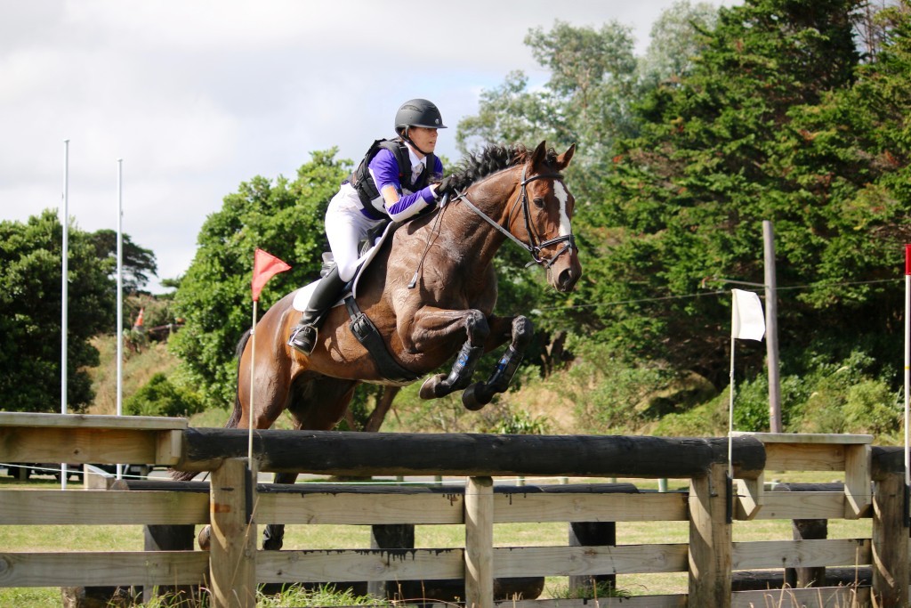 Grace Henley-King riding ‘Griffin’ Photo thanks to Laura Murray Photography