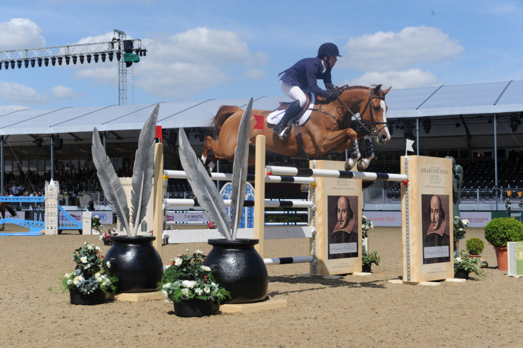 Kent Farrington riding Creedance