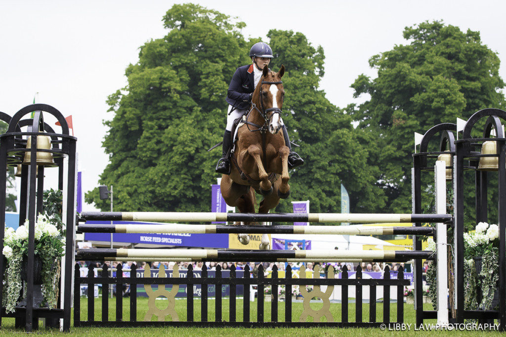 GBR-Holly Woodhead (DHI LUPISON) FINAL-8TH: BRITISH EQUESTRIAN TRADE ASSOCIATION CIC3* SHOWJUMPING: 2016 GBR-Equi-Trek Bramham International Horse Trial (Sunday 12 June) CREDIT: Libby Law COPYRIGHT: LIBBY LAW PHOTOGRAPHY