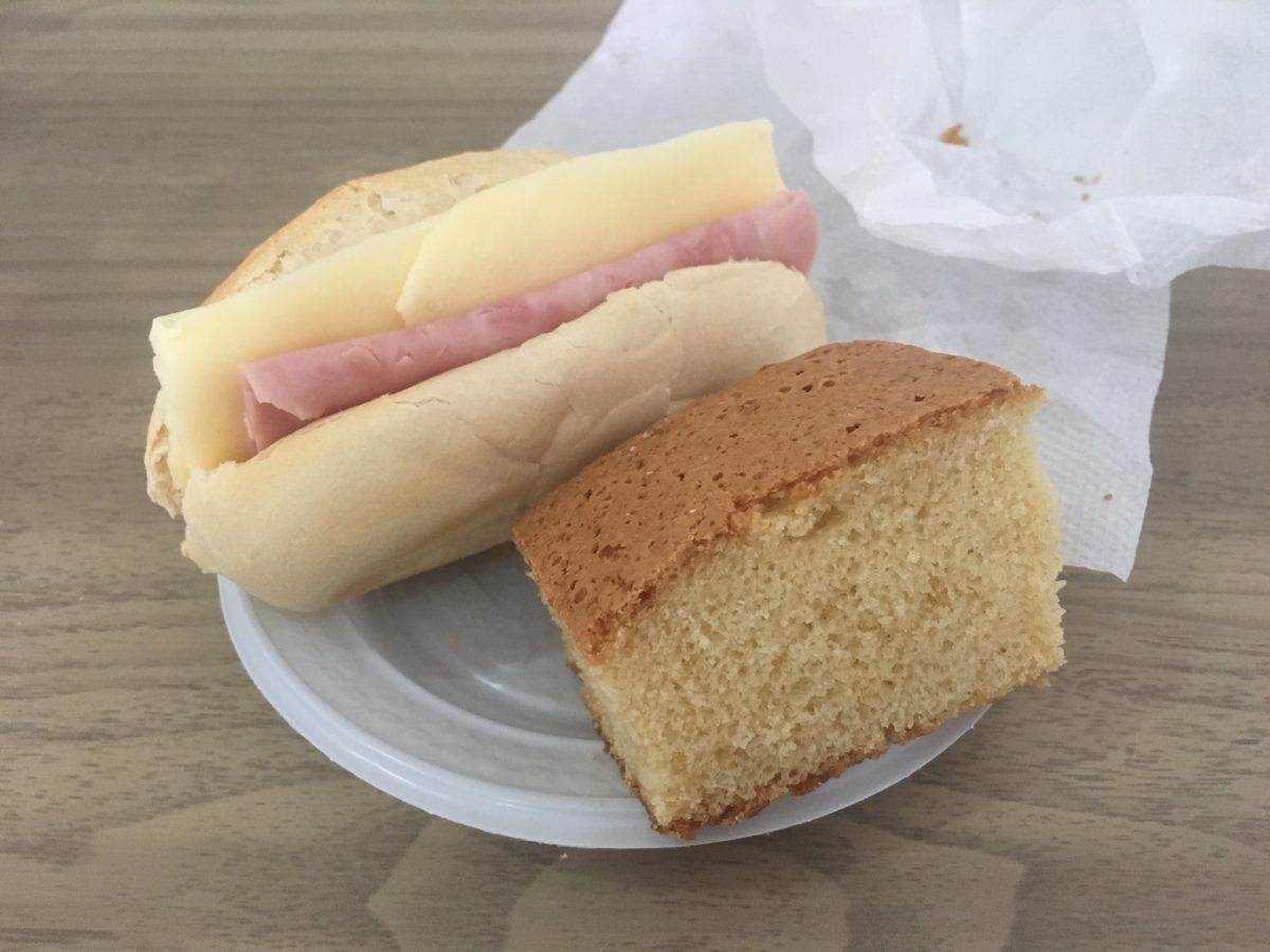 Cheese and ham rolls and cake