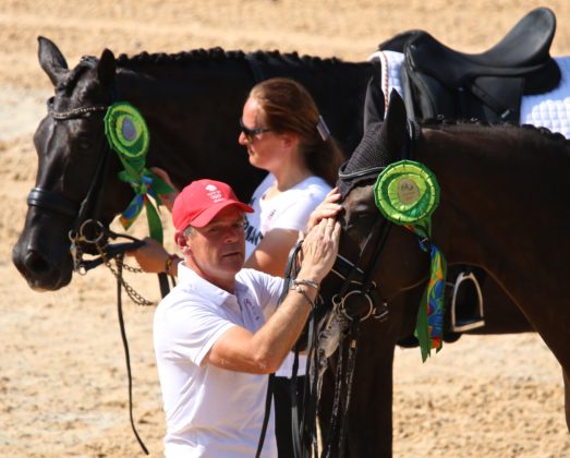 Valegro, Alan Davies