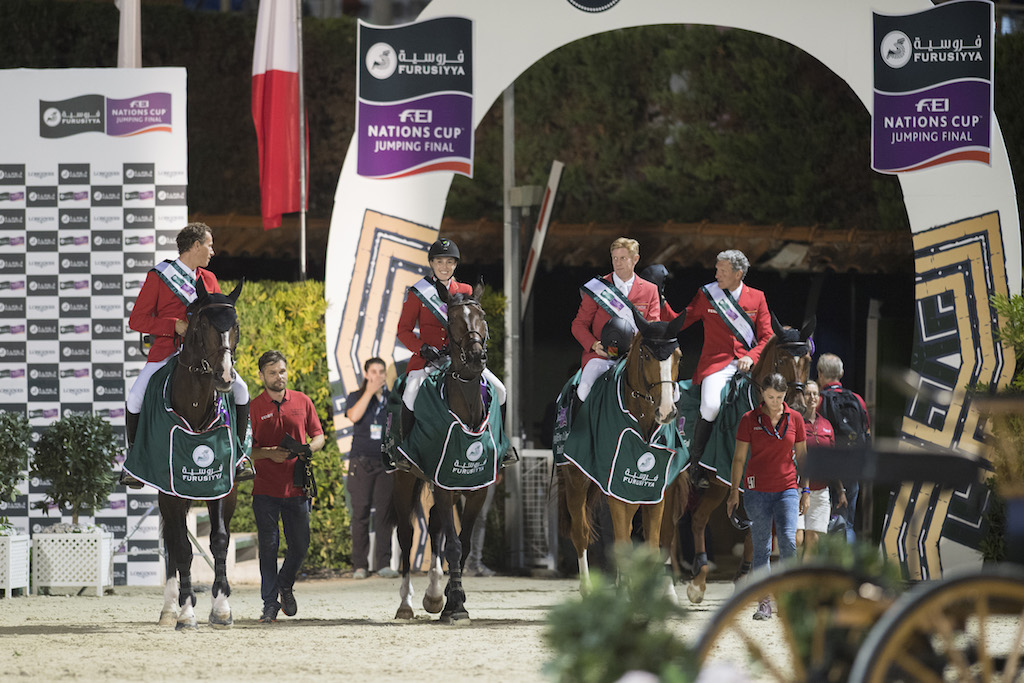 Triumphant German Team (Image: Richard Juilliart/FEI)