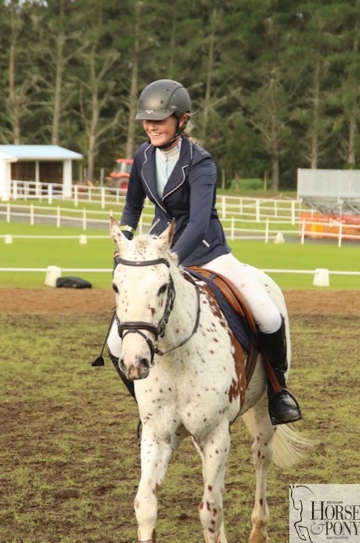 Aorangi Ragtime and Olivia Ahlborn, all smiles! (Image: Jane Thompson)